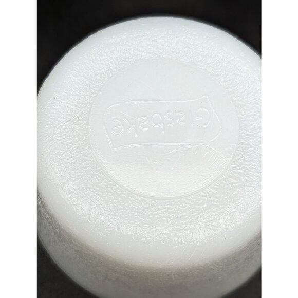 Vintage 1950's GlasBake Milk Glass Ramekin Cups or Custard Dishes Set of 3 - Picture 5 of 6